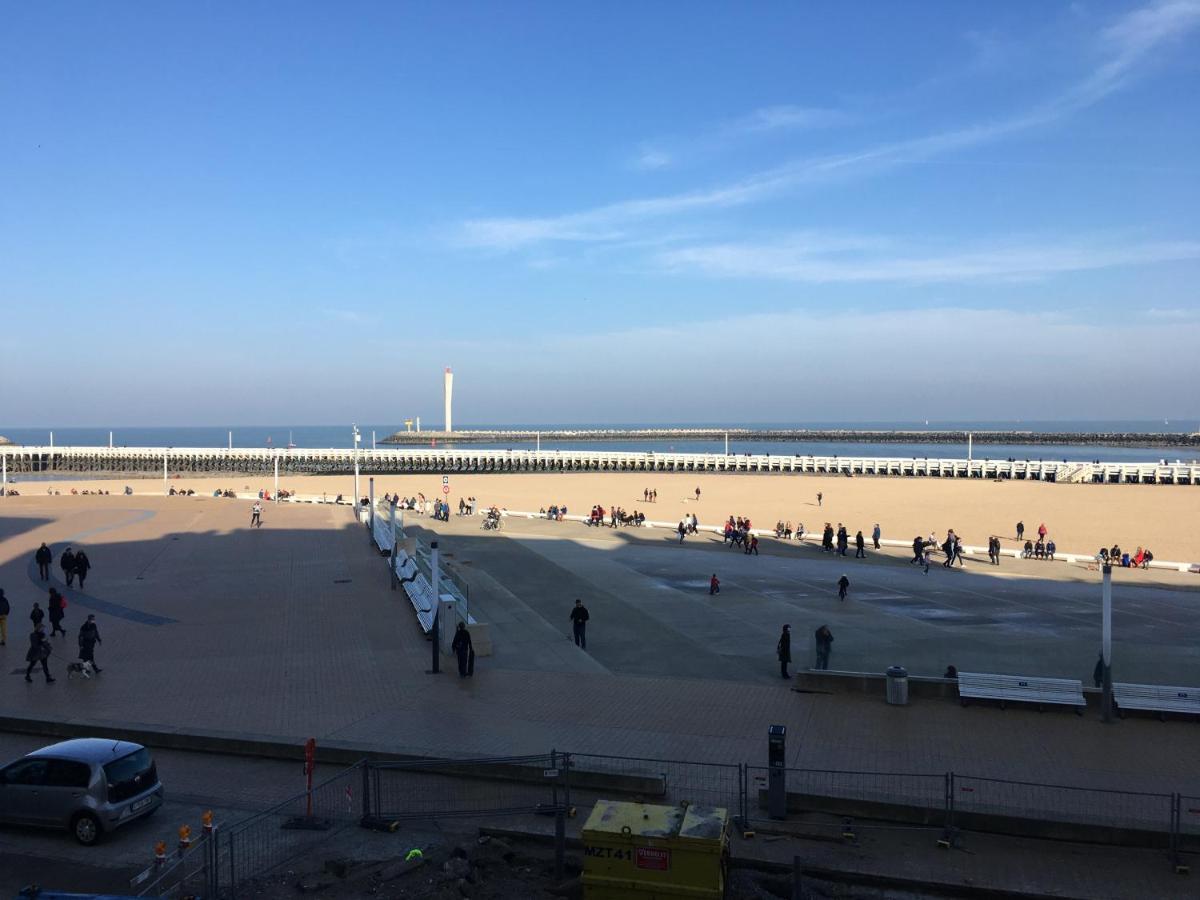 Prachtige Studio Met Havenzicht Oostende Exteriör bild