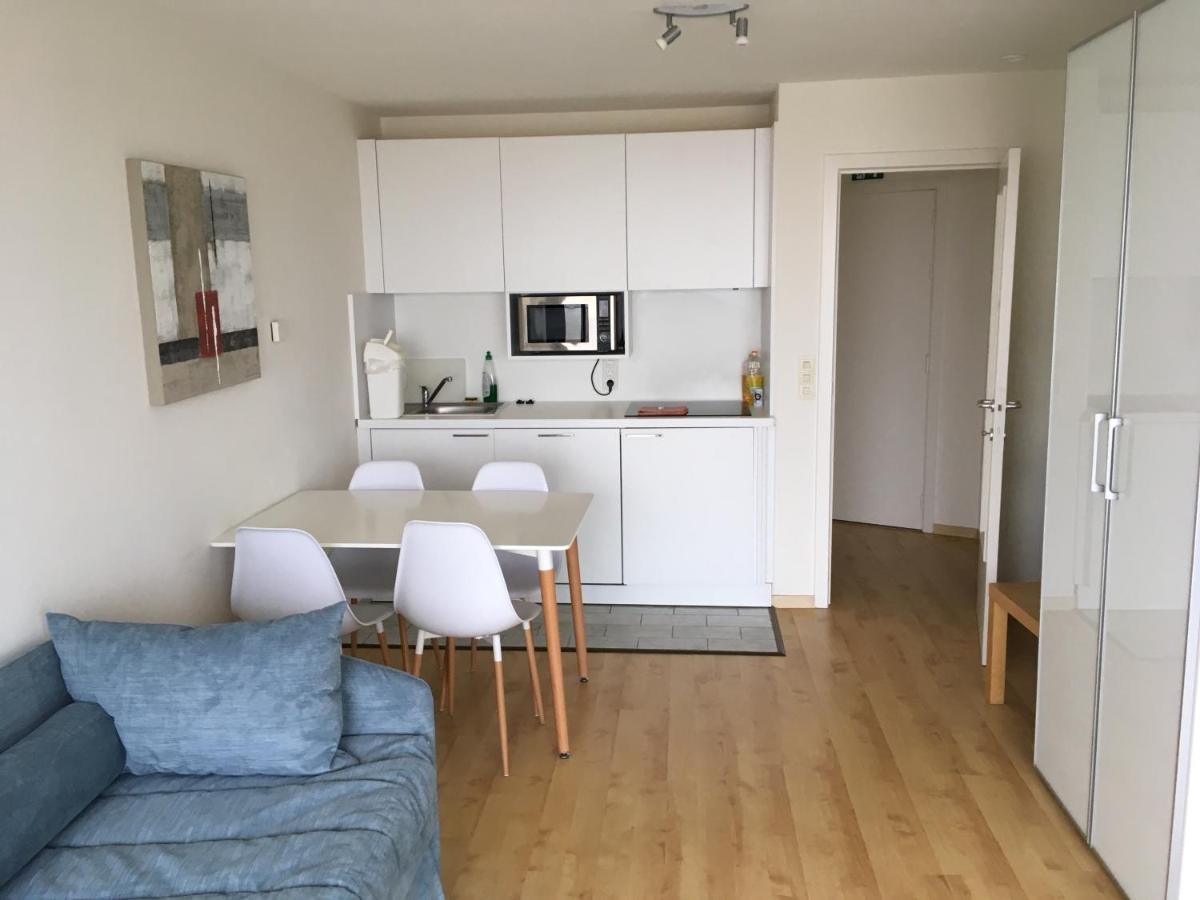 Prachtige Studio Met Havenzicht Oostende Exteriör bild